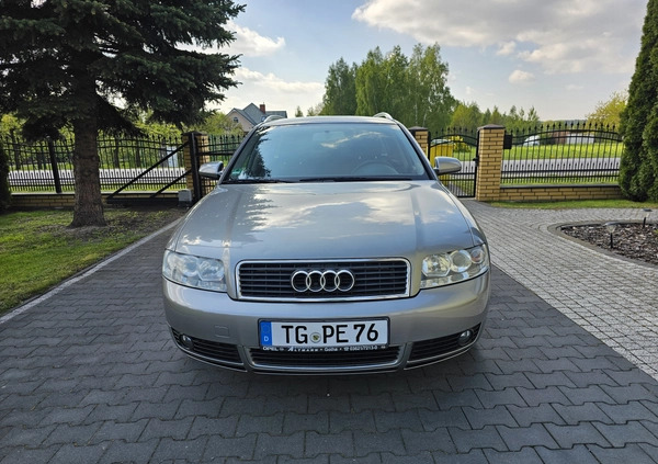 Audi A4 cena 12900 przebieg: 255000, rok produkcji 2003 z Puławy małe 352